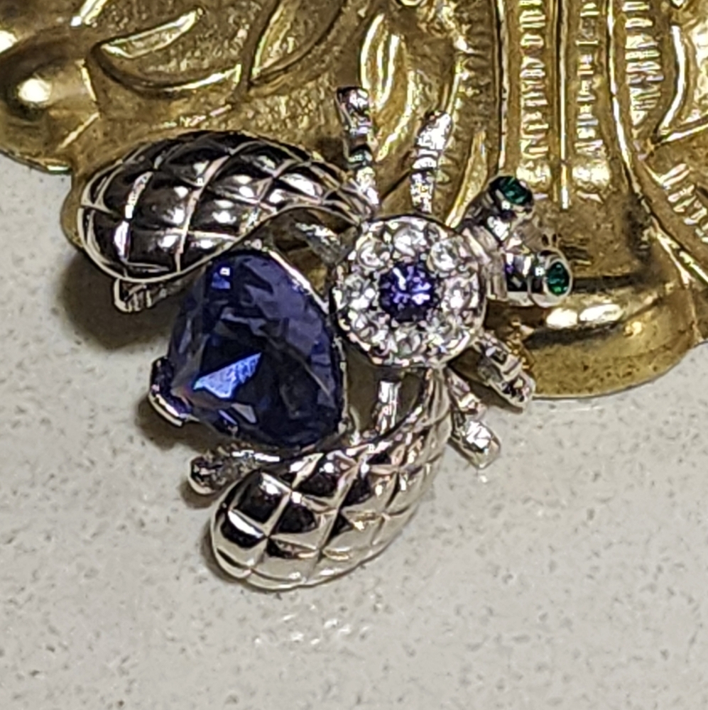 Joan Rivers Signed Amethyst Rhinestone Bumble Bee Brooch 1990s